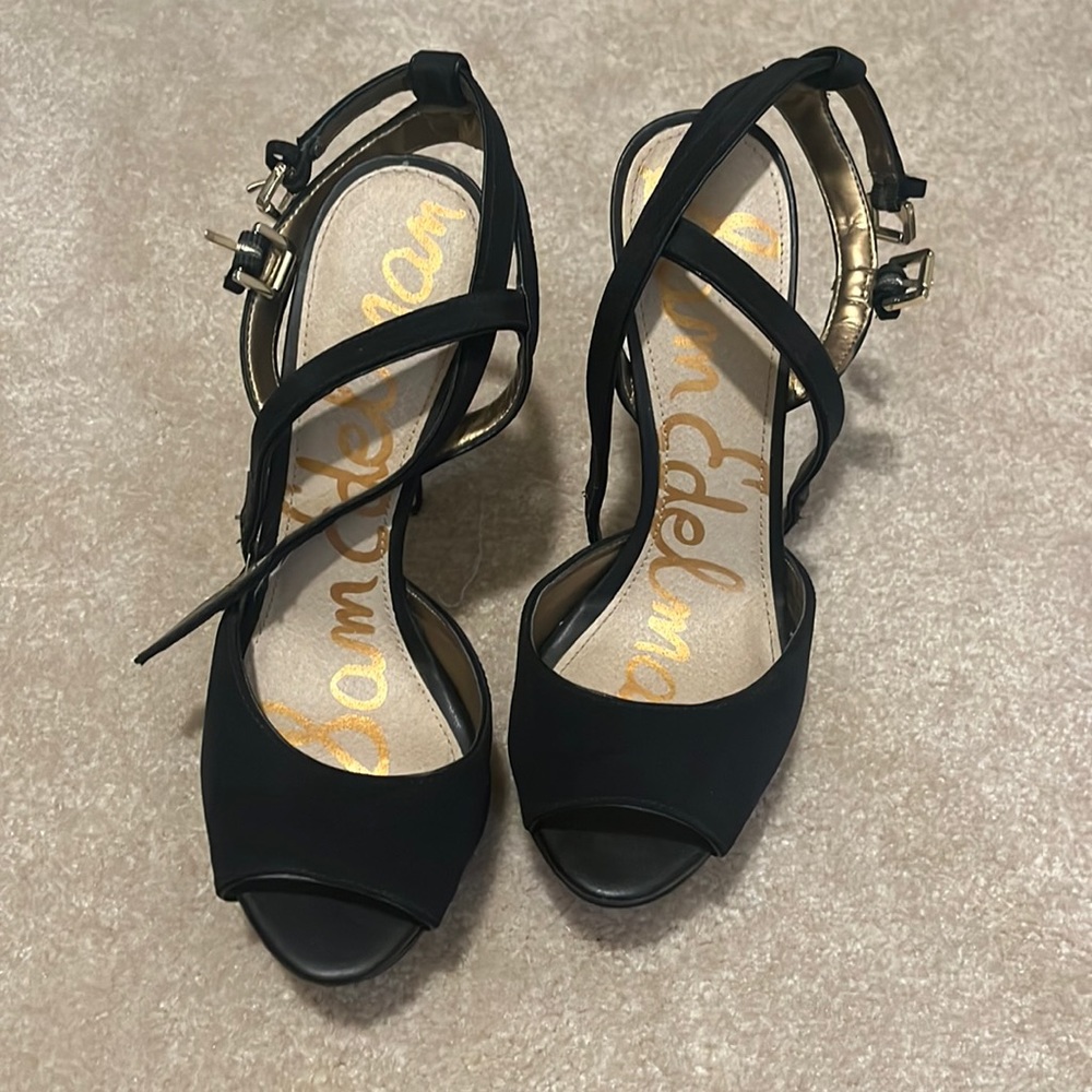 Sam Edelman Platform Pumps
